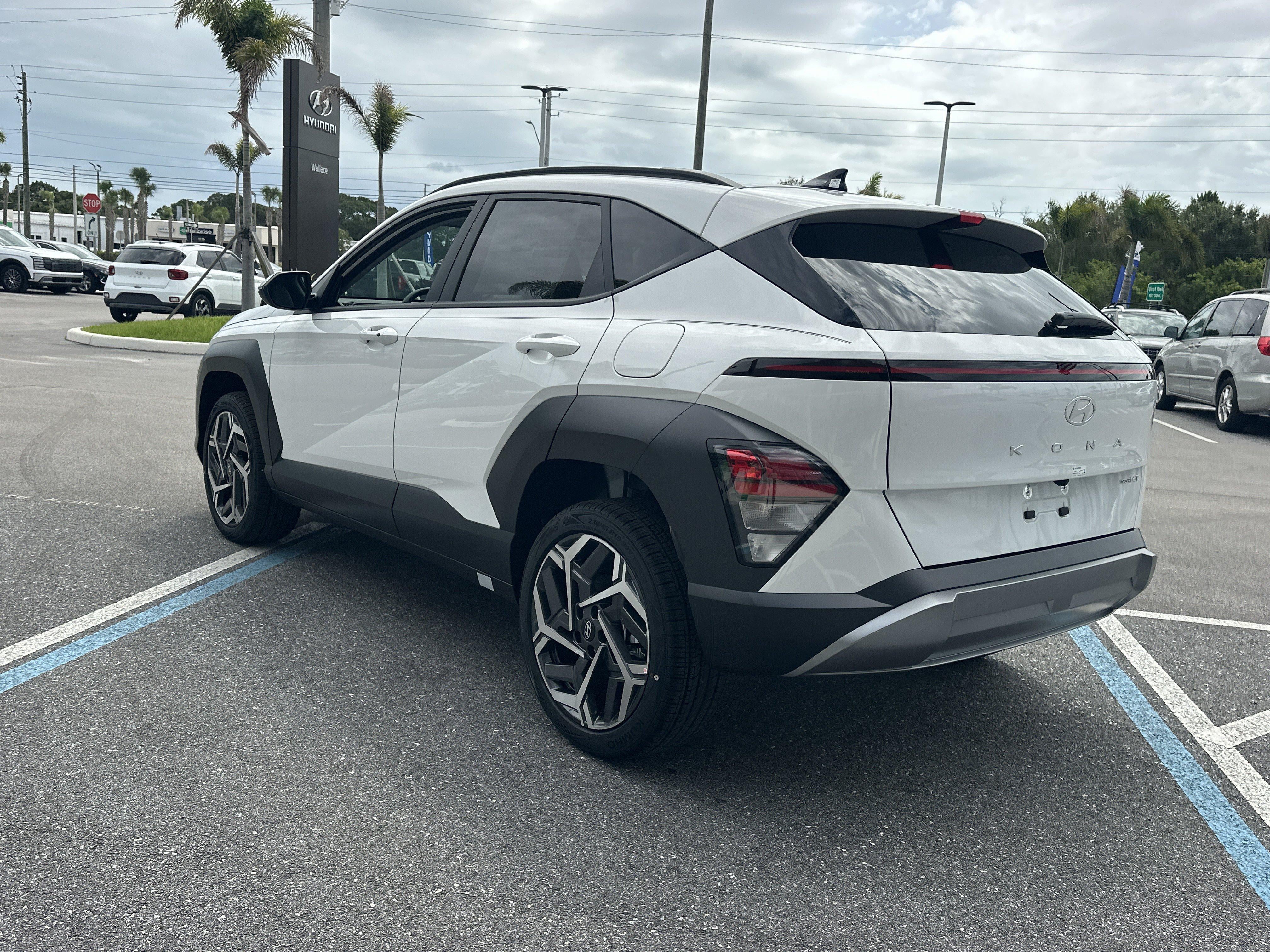 2026 Hyundai Kona SEL Premium