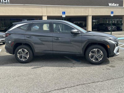 2026 Hyundai Tucson Hybrid Blue SE