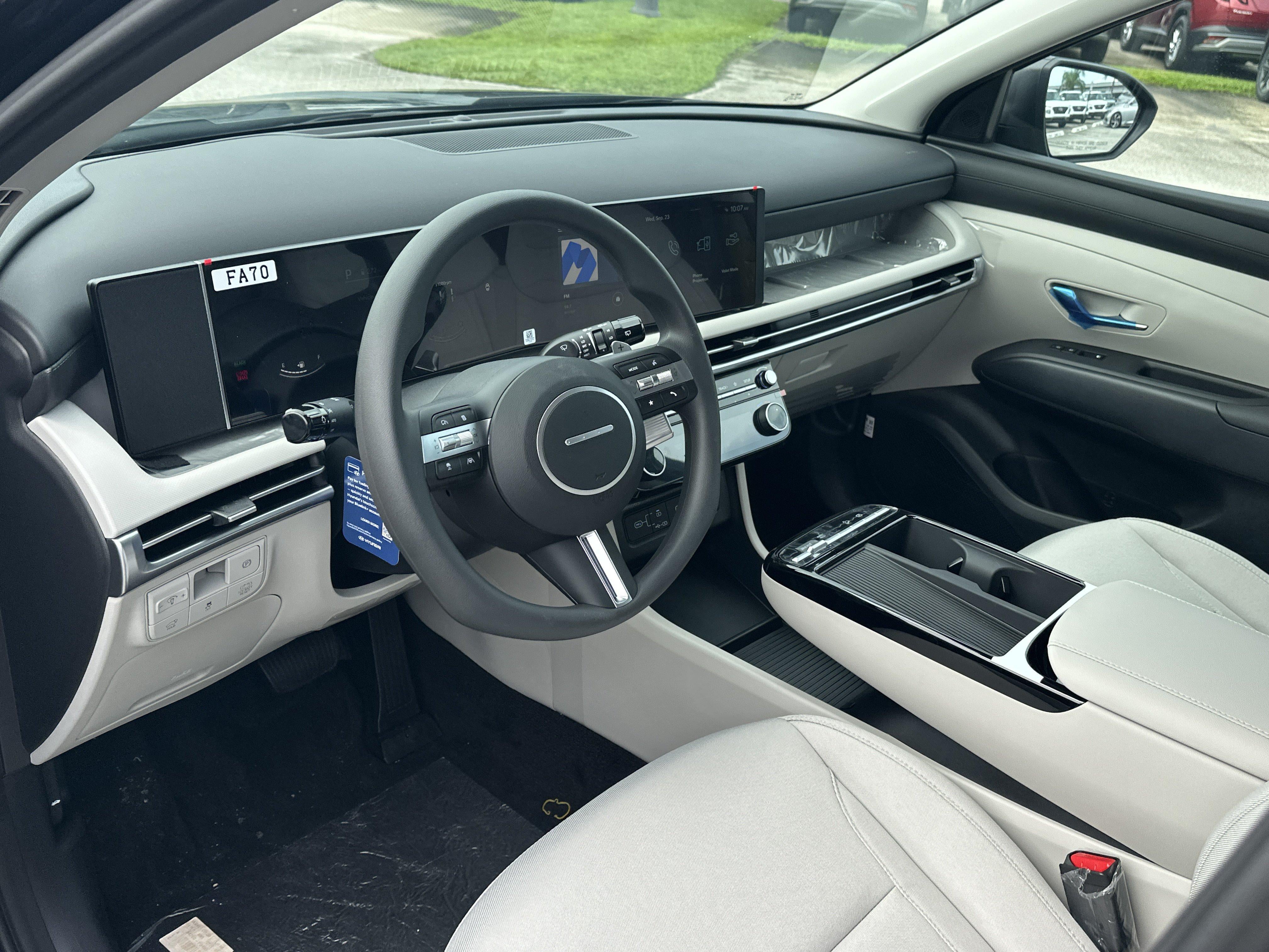 2026 Hyundai Tucson Hybrid SEL