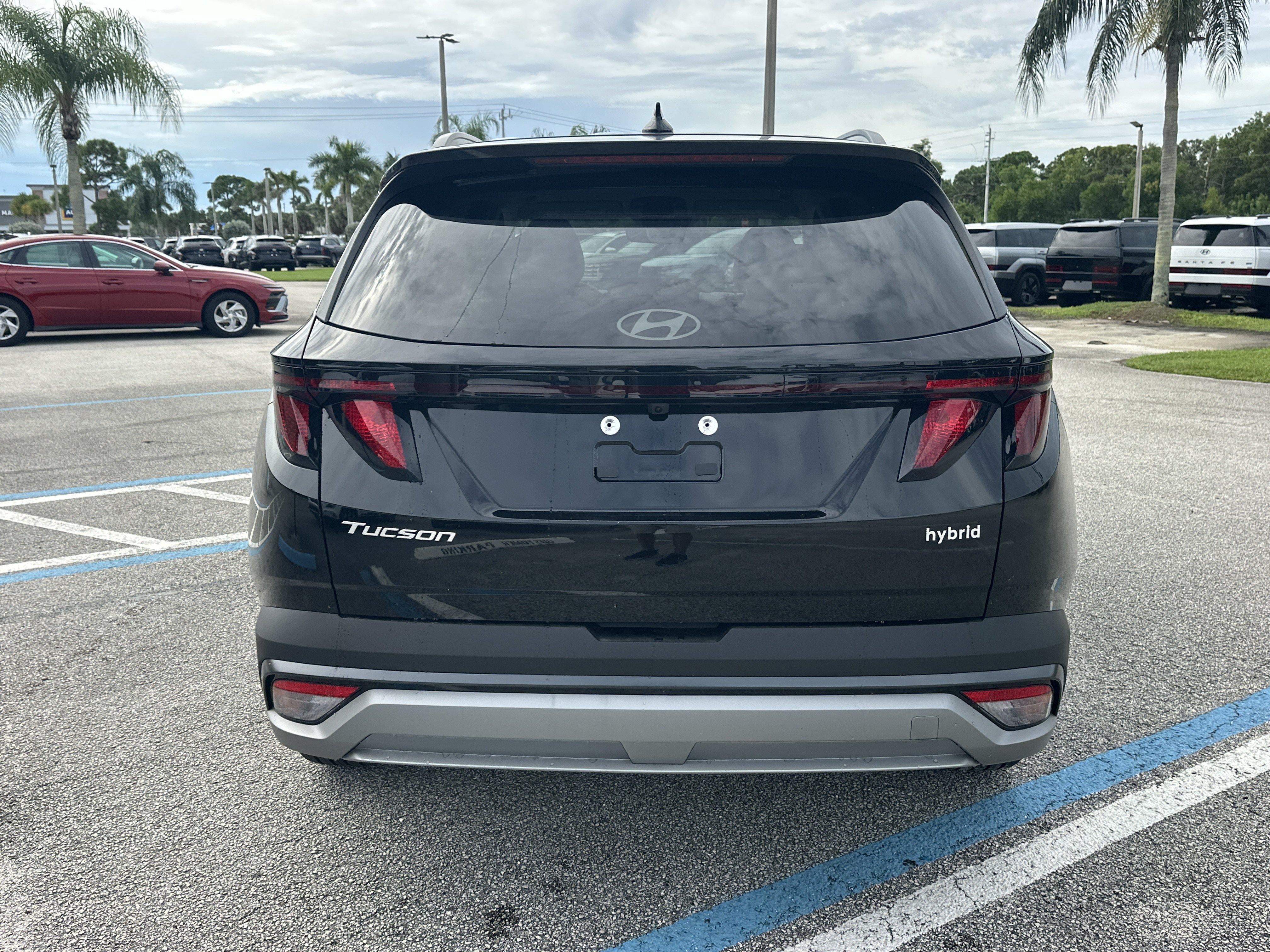 2026 Hyundai Tucson Hybrid SEL