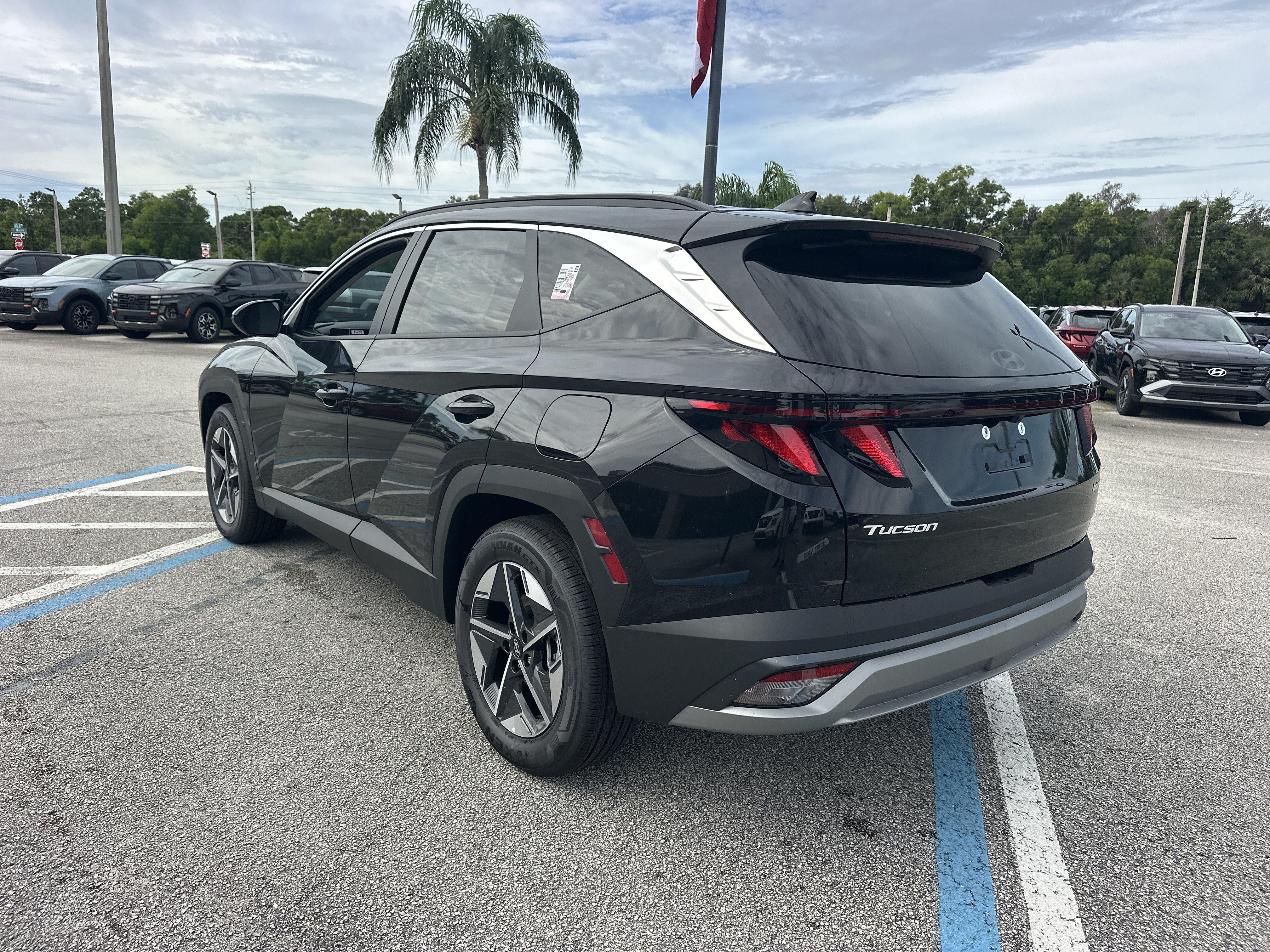 2026 Hyundai Tucson Hybrid SEL