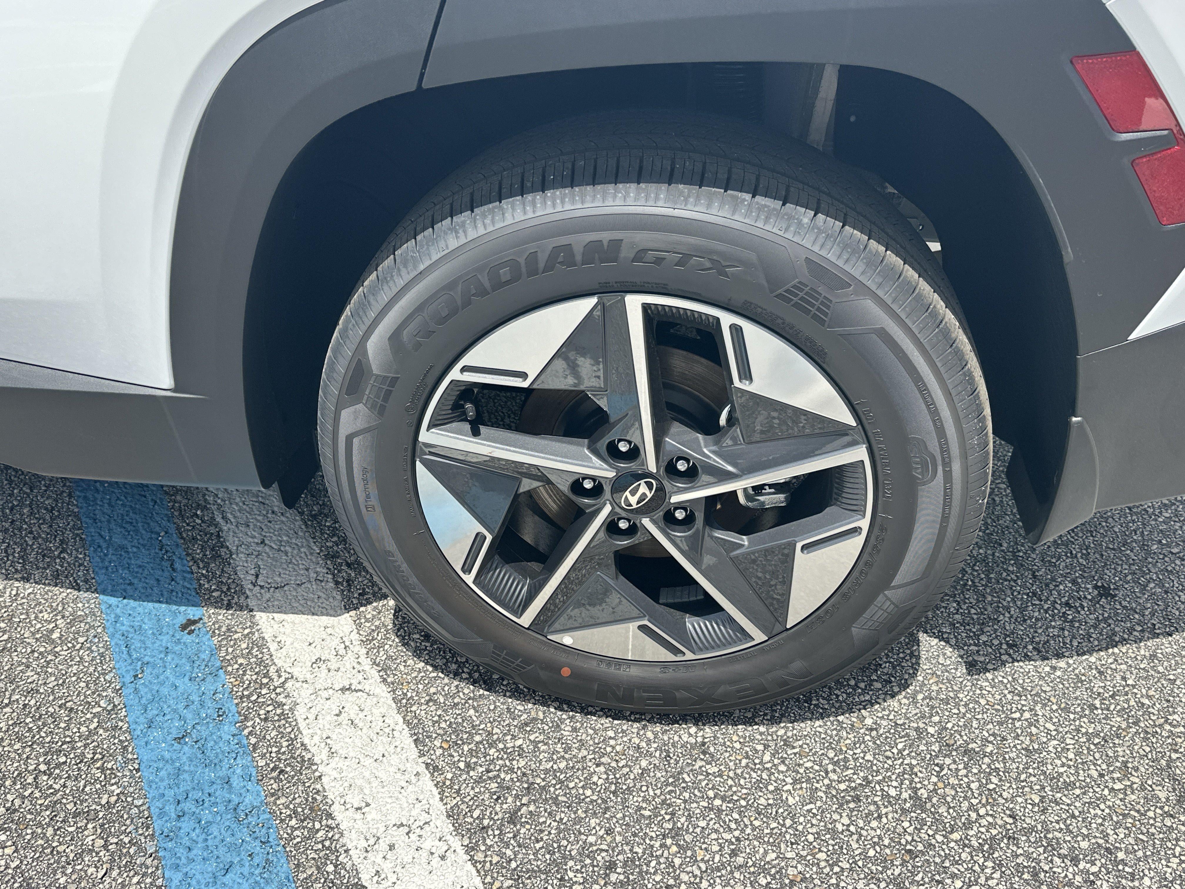 2026 Hyundai Tucson Hybrid SEL