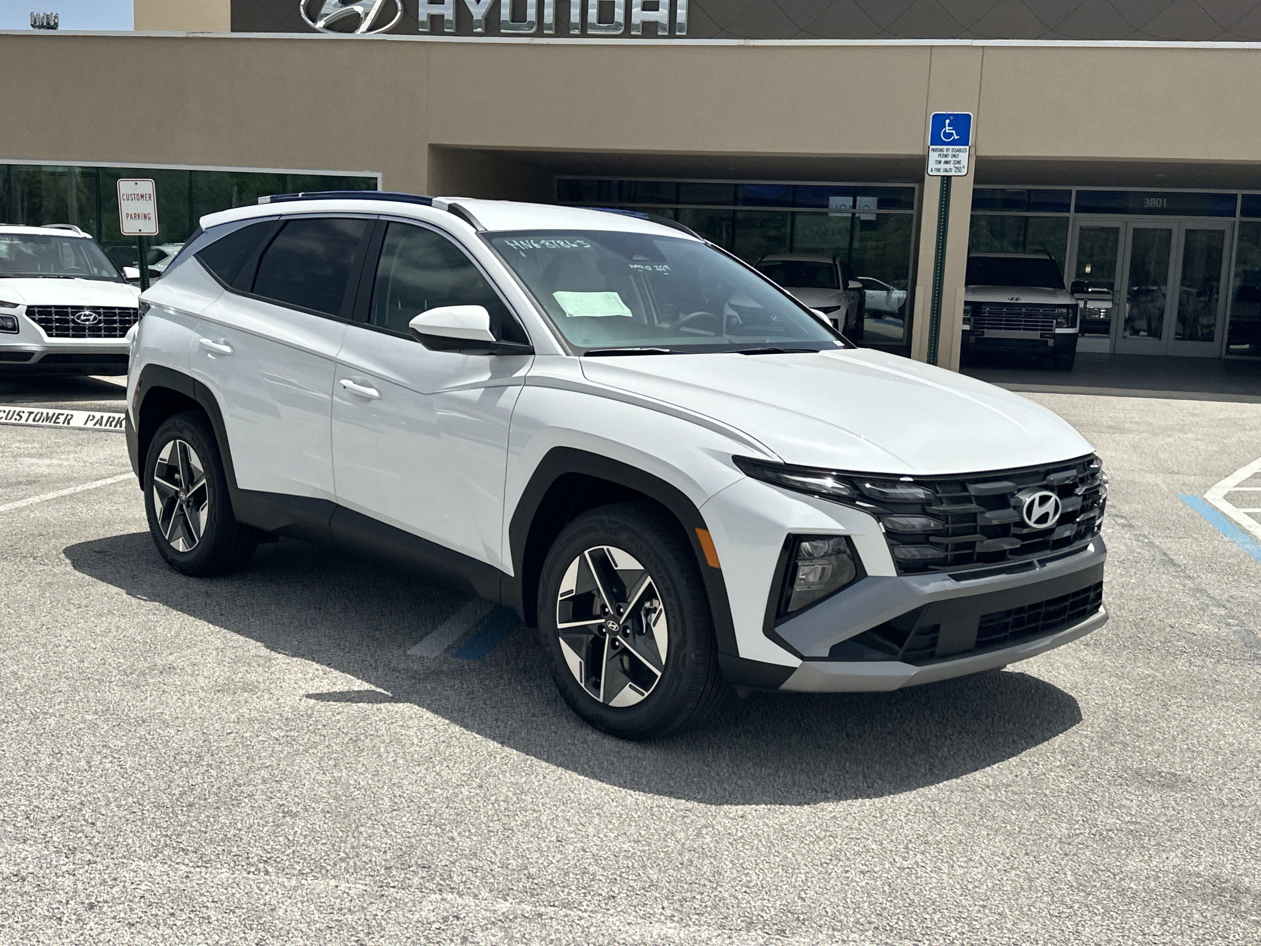 2026 Hyundai Tucson Hybrid SEL