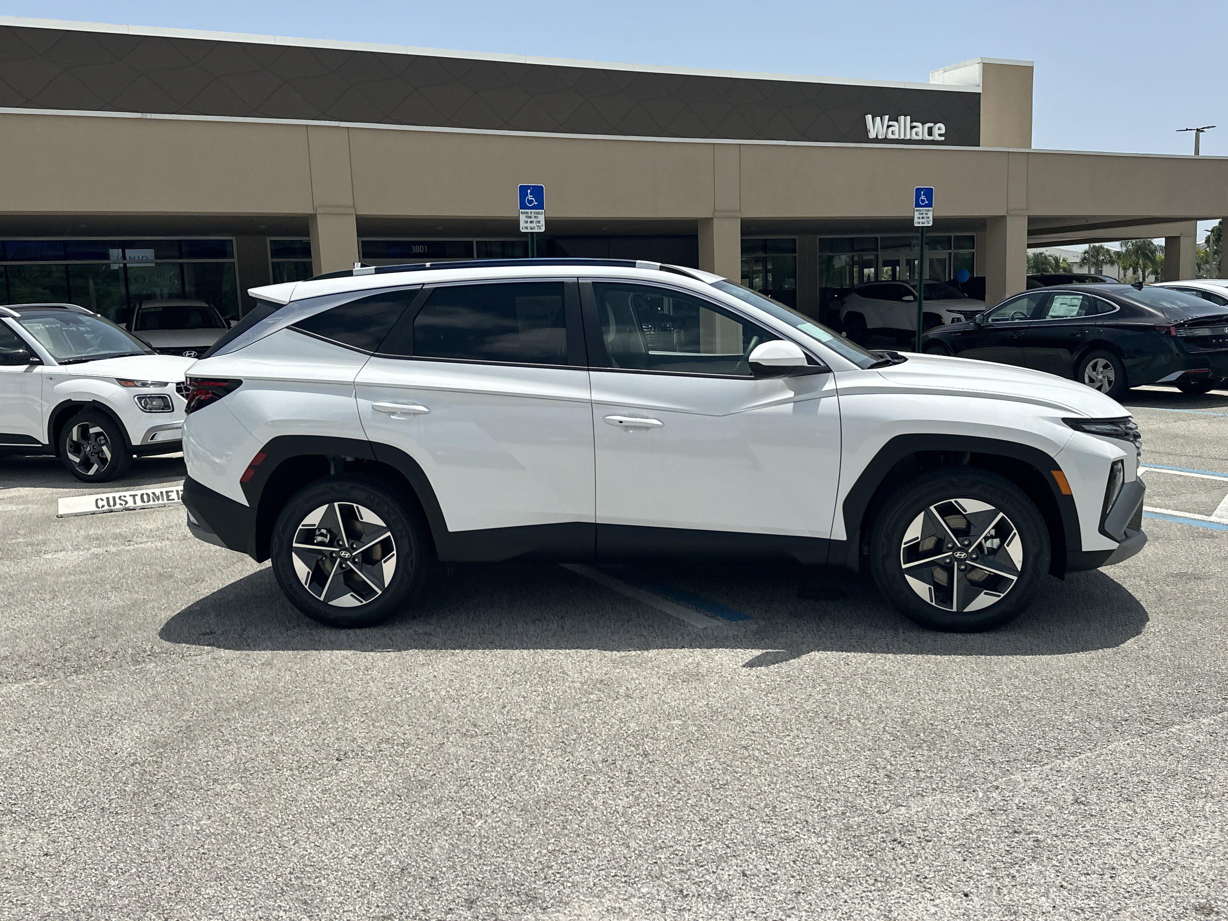 2026 Hyundai Tucson Hybrid SEL
