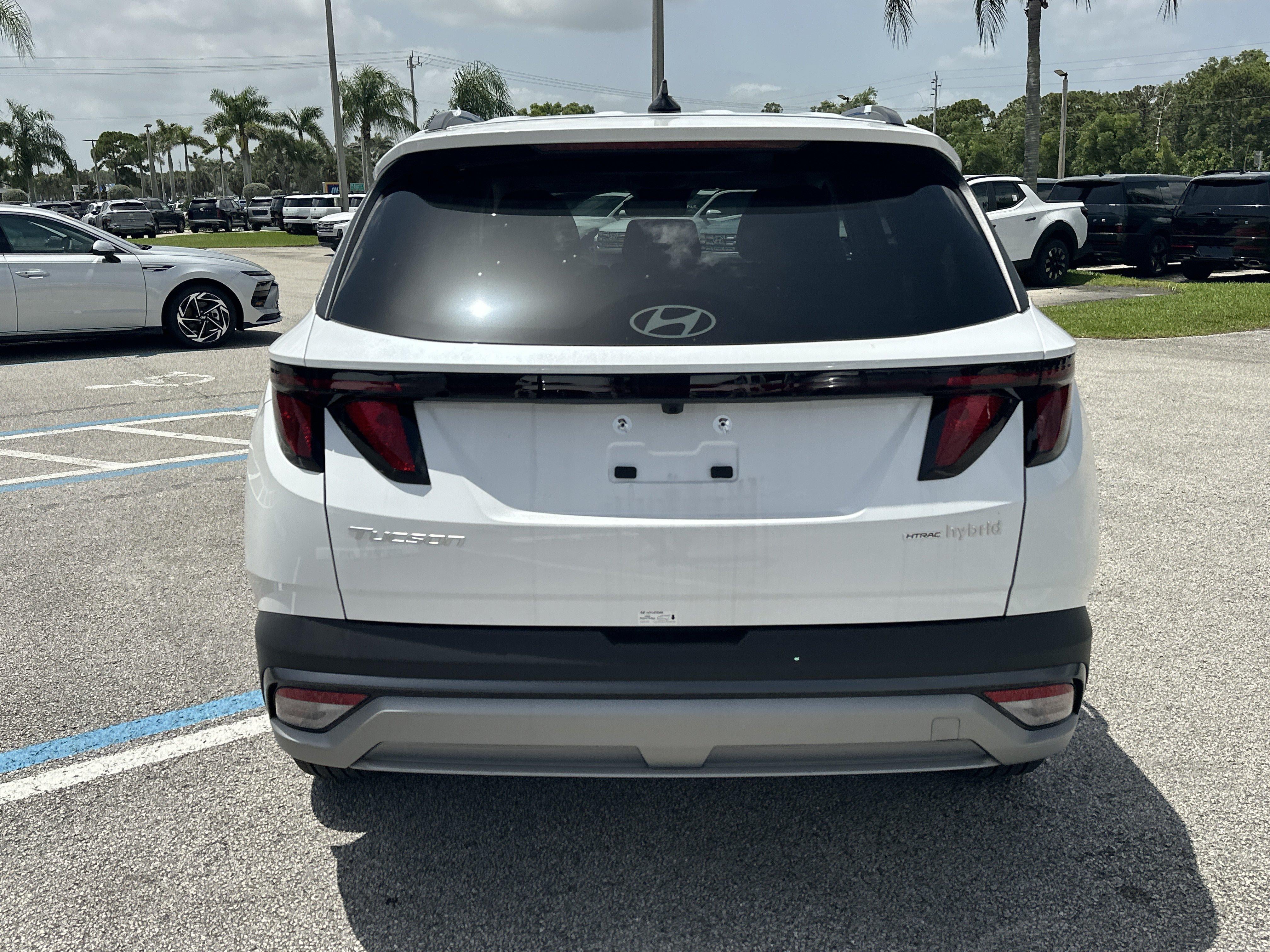 2026 Hyundai Tucson Hybrid SEL