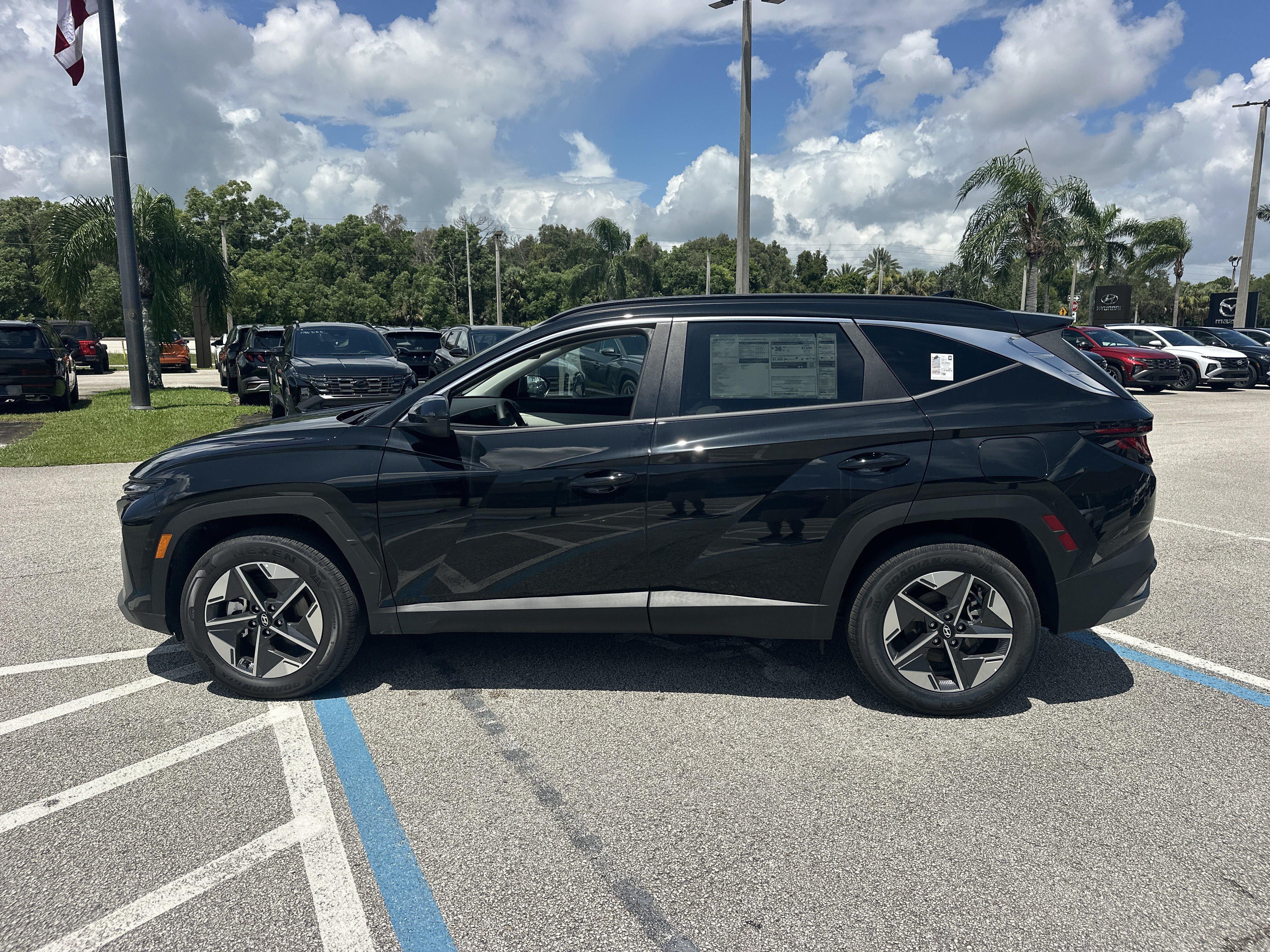 2026 Hyundai Tucson Hybrid SEL