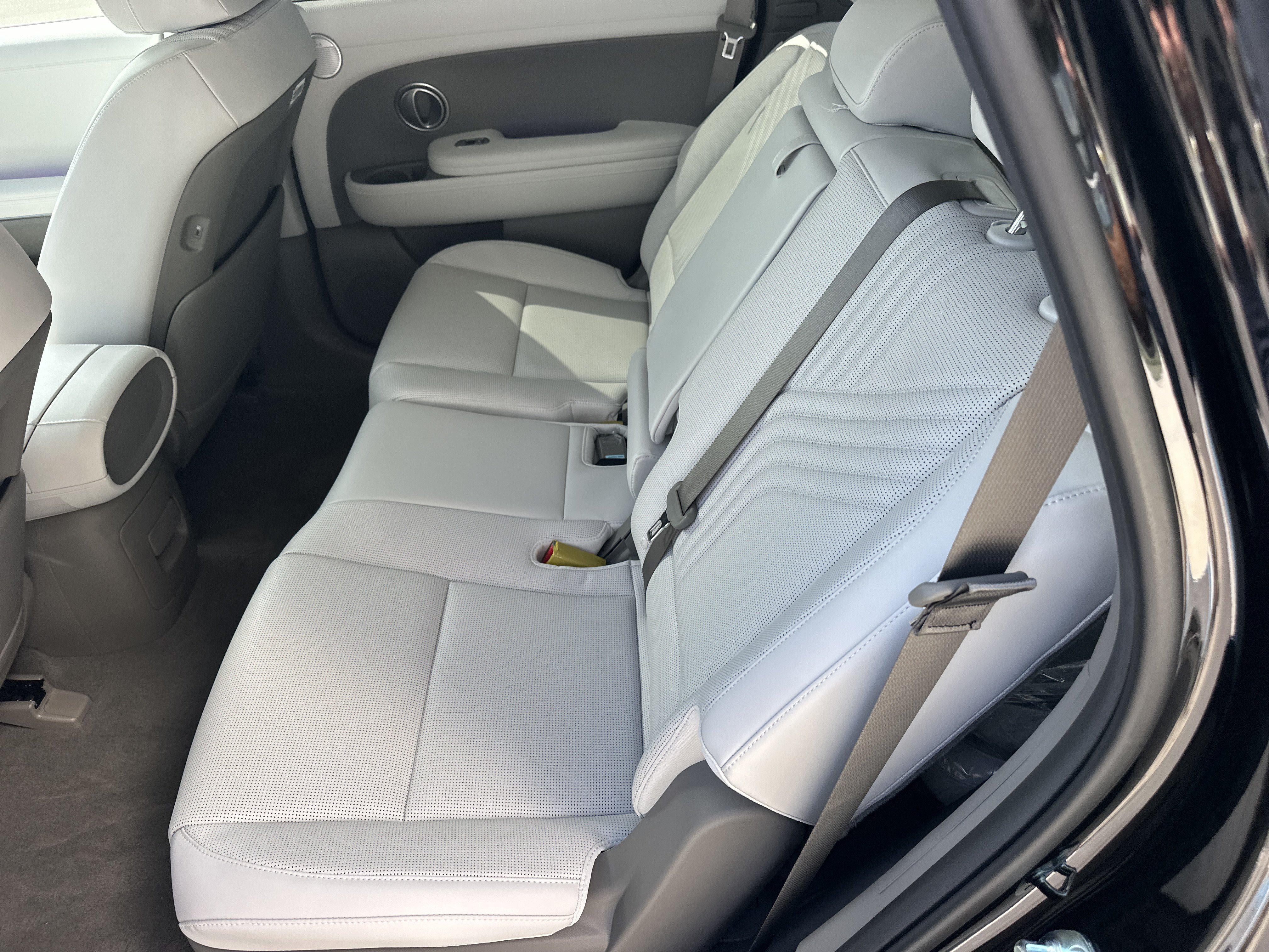 2026 Hyundai Palisade Hybrid Blue SEL Premium 8P