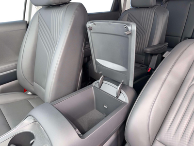 2026 Hyundai Palisade Hybrid Blue SEL