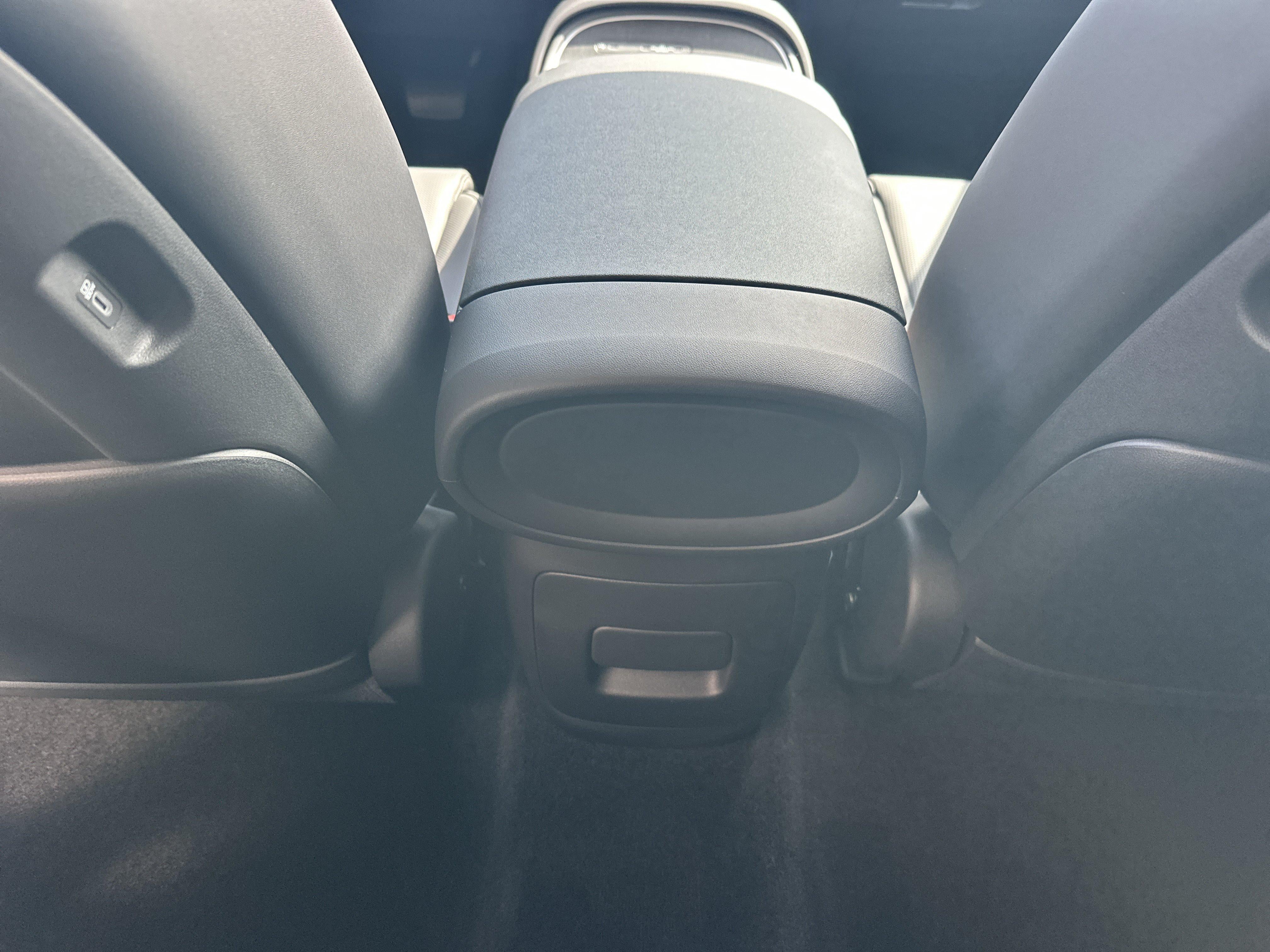 2026 Hyundai Palisade Hybrid Blue SEL 8P