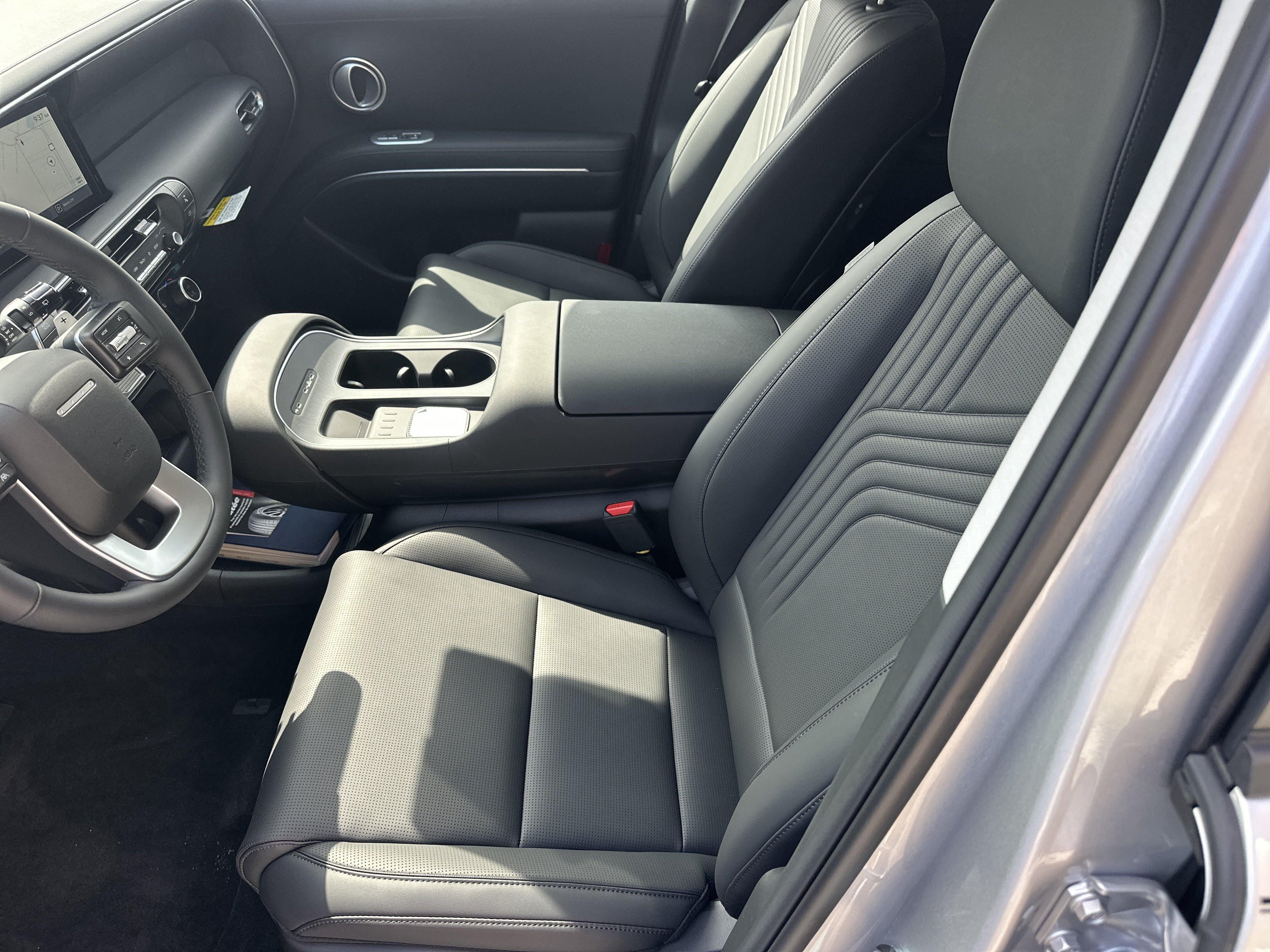 2026 Hyundai Palisade Hybrid Blue SEL 8P