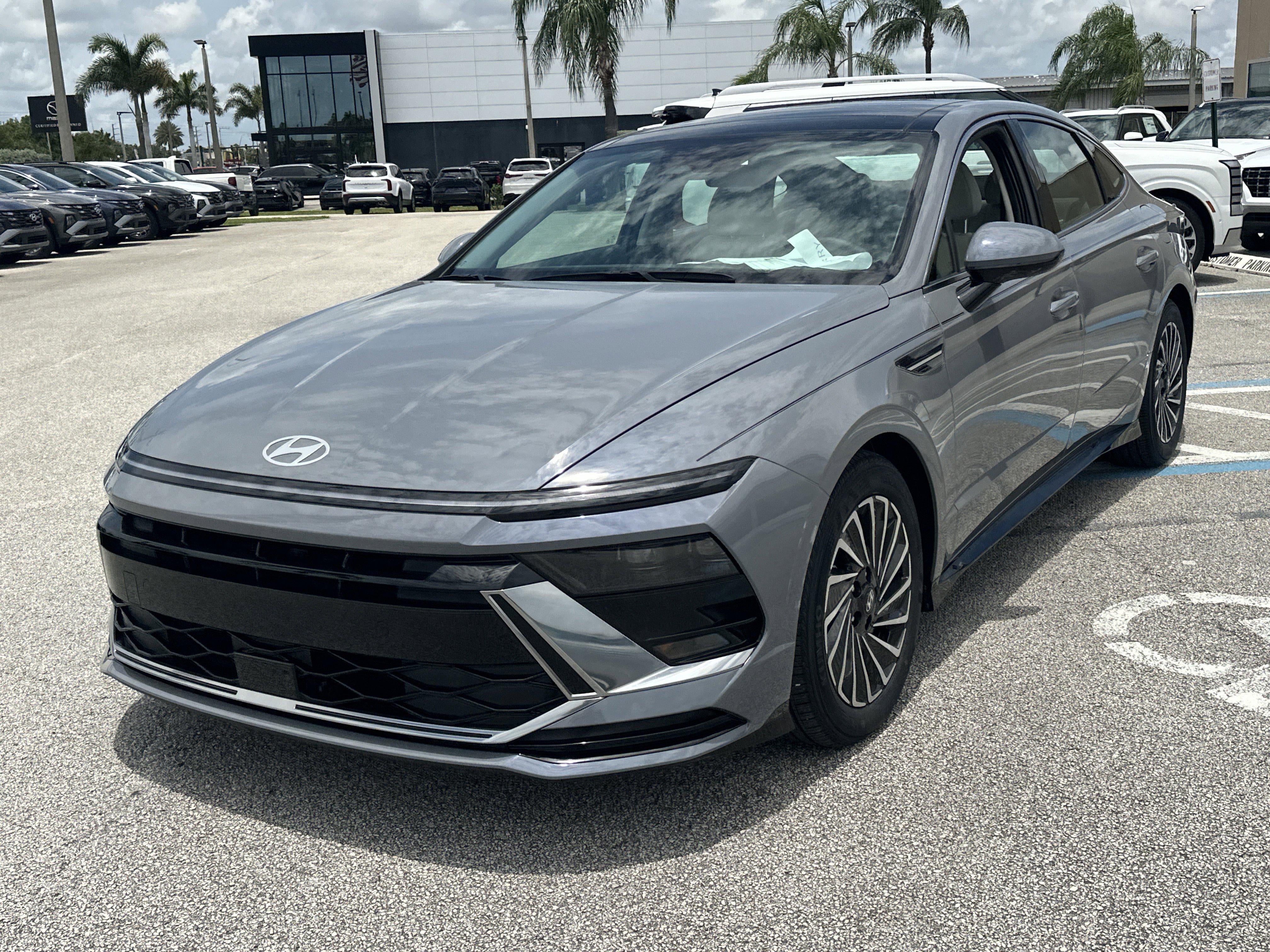 2026 Hyundai Sonata Hybrid SEL