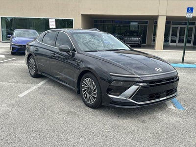 2025 Hyundai Sonata Hybrid Limited