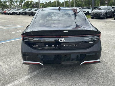 2025 Hyundai Sonata Hybrid Limited