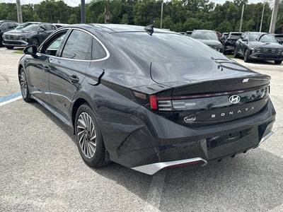 2025 Hyundai Sonata Hybrid Limited