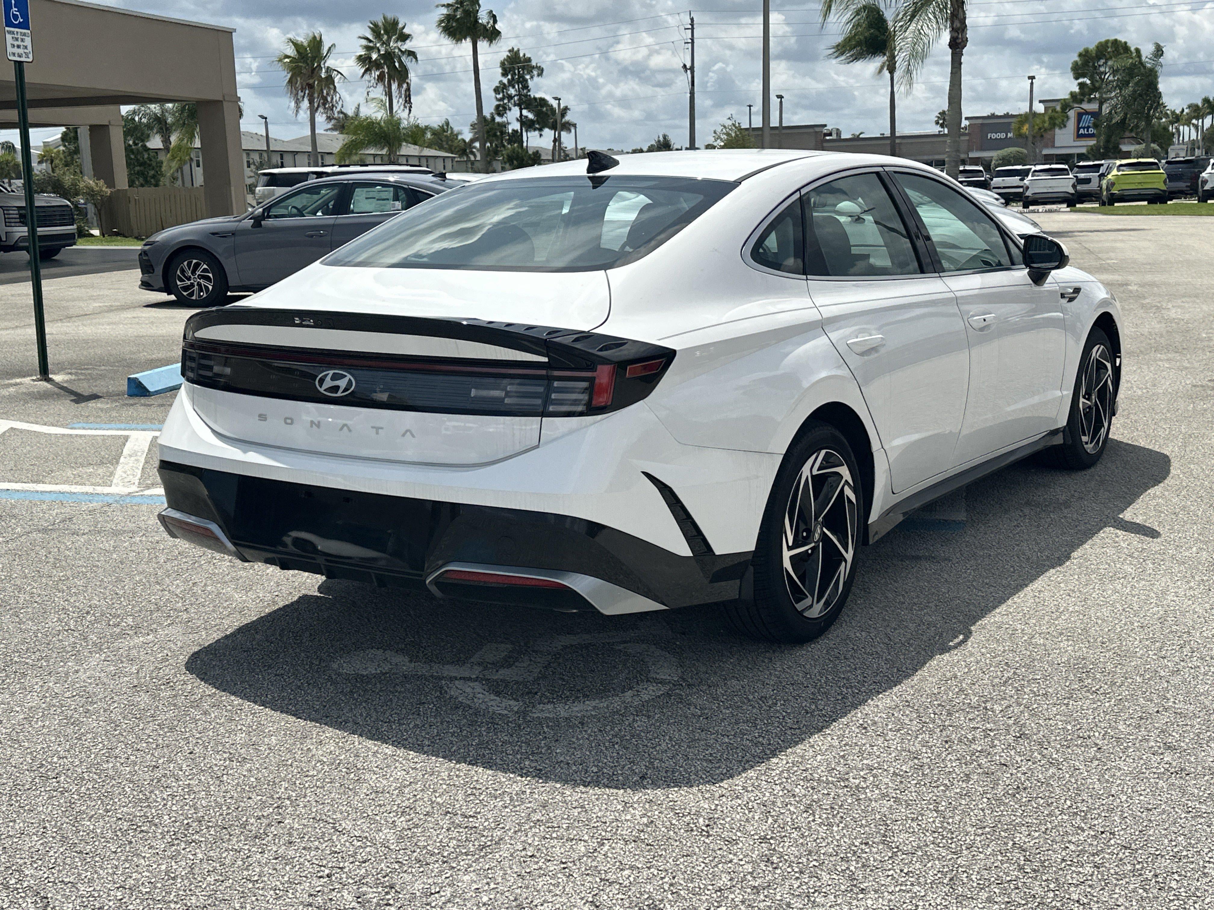 2026 Hyundai Sonata SEL Sport