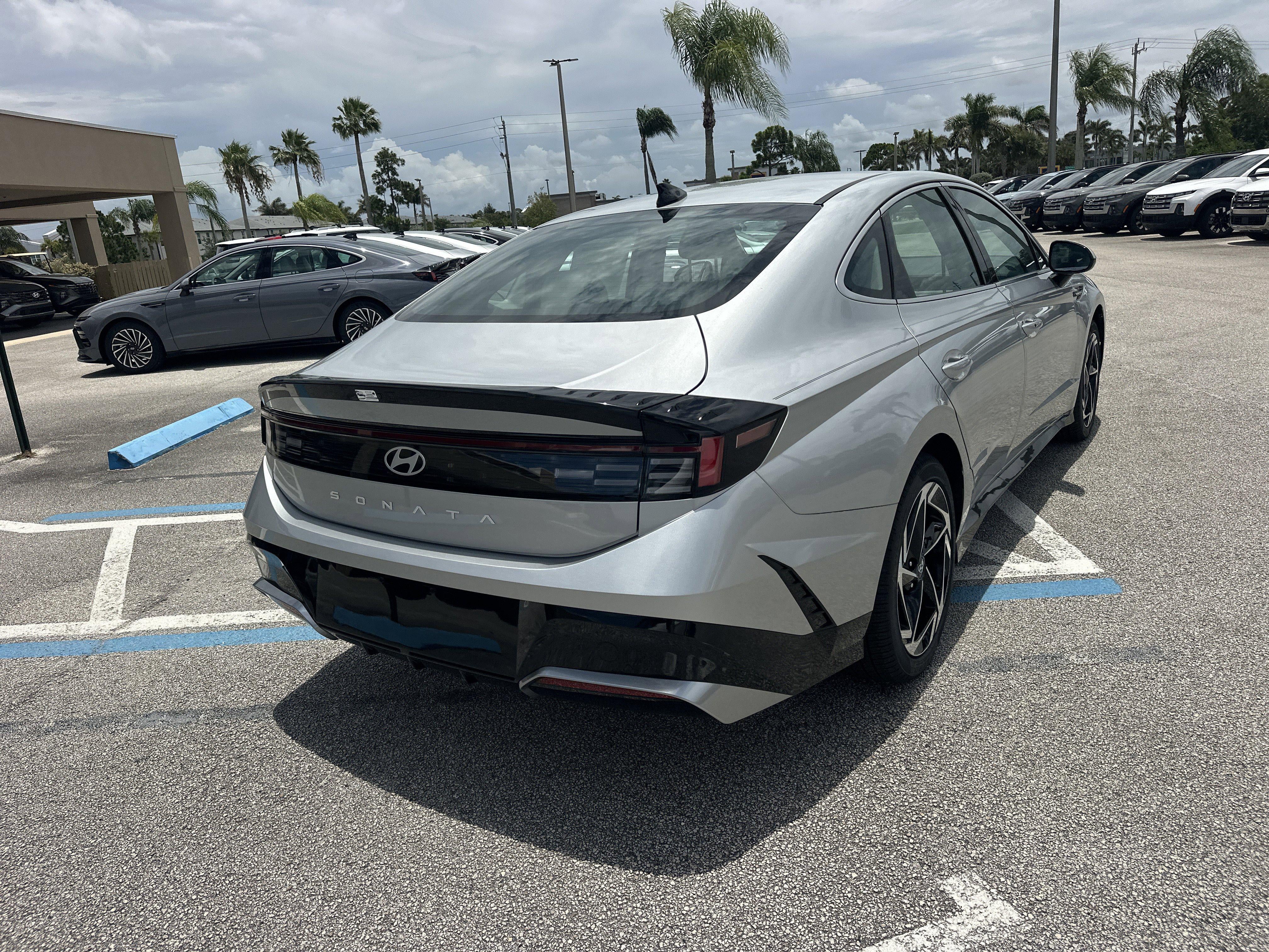 2026 Hyundai Sonata SEL Sport