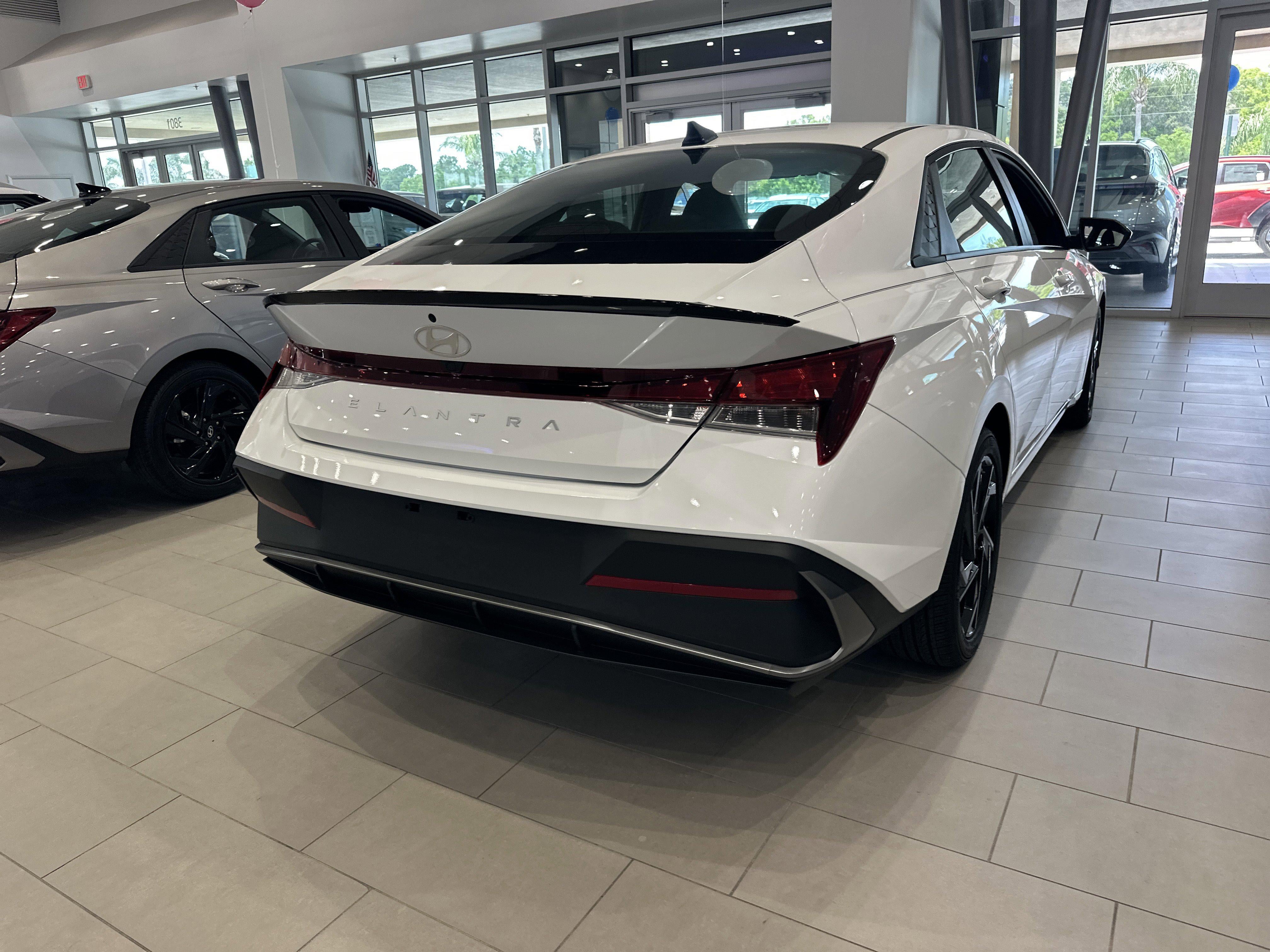 2026 Hyundai Elantra SEL Sport