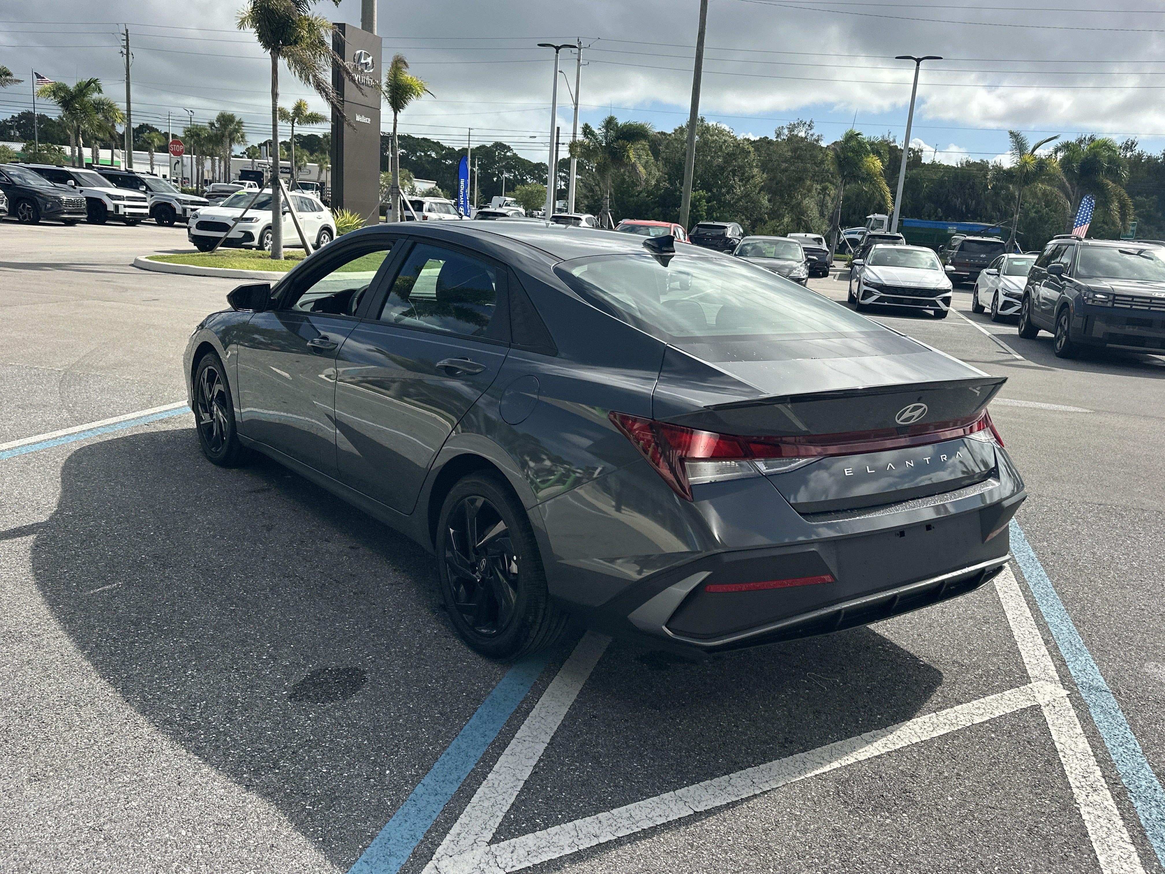 2026 Hyundai Elantra SEL Sport Plus