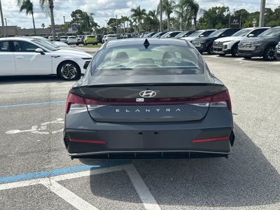 2026 Hyundai Elantra SEL Sport Premium