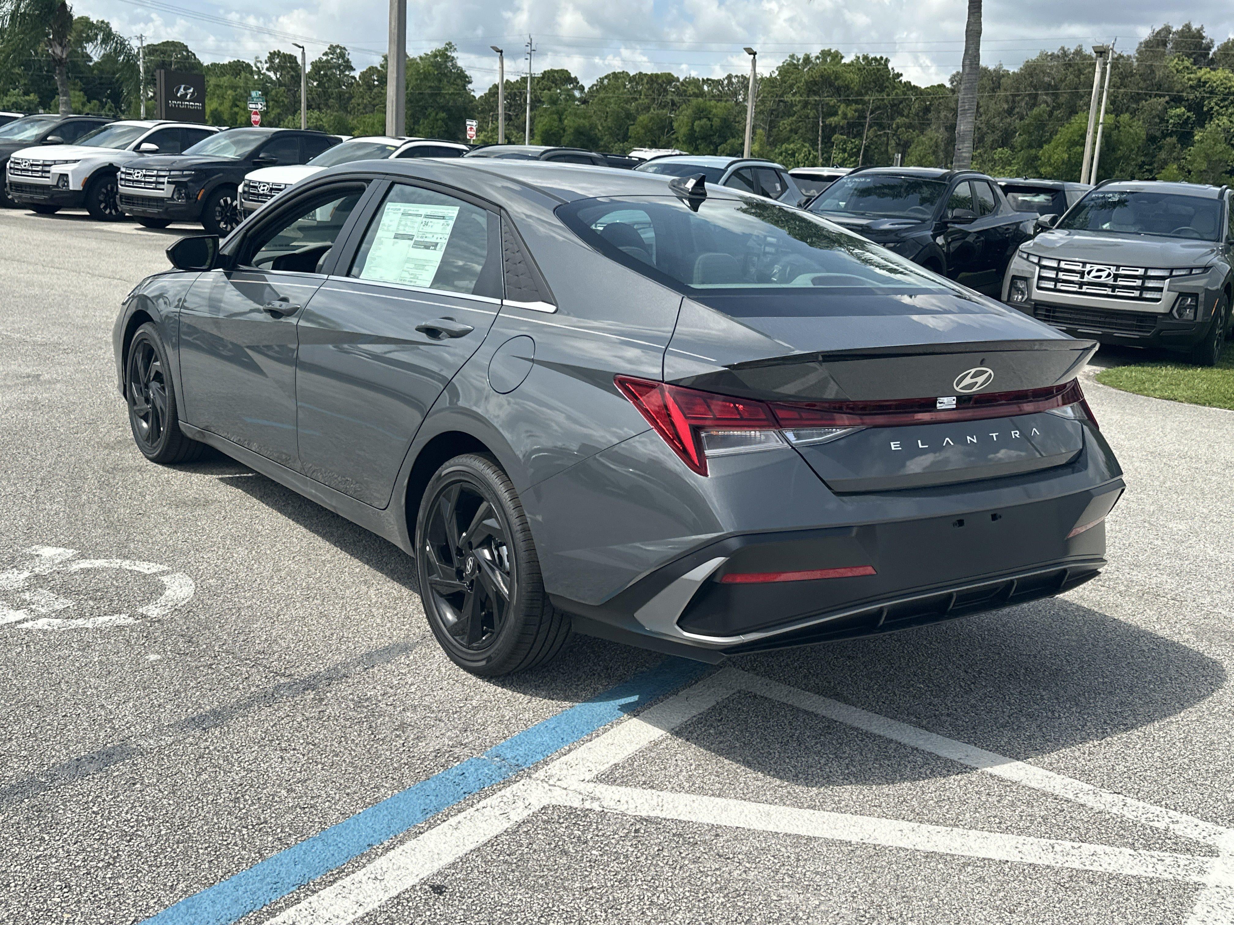 2026 Hyundai Elantra SEL Sport Premium
