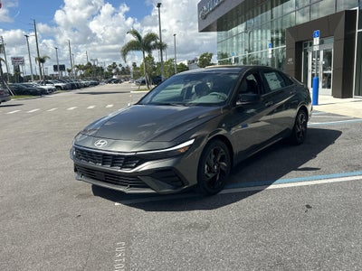 2026 Hyundai Elantra SEL Sport Premium