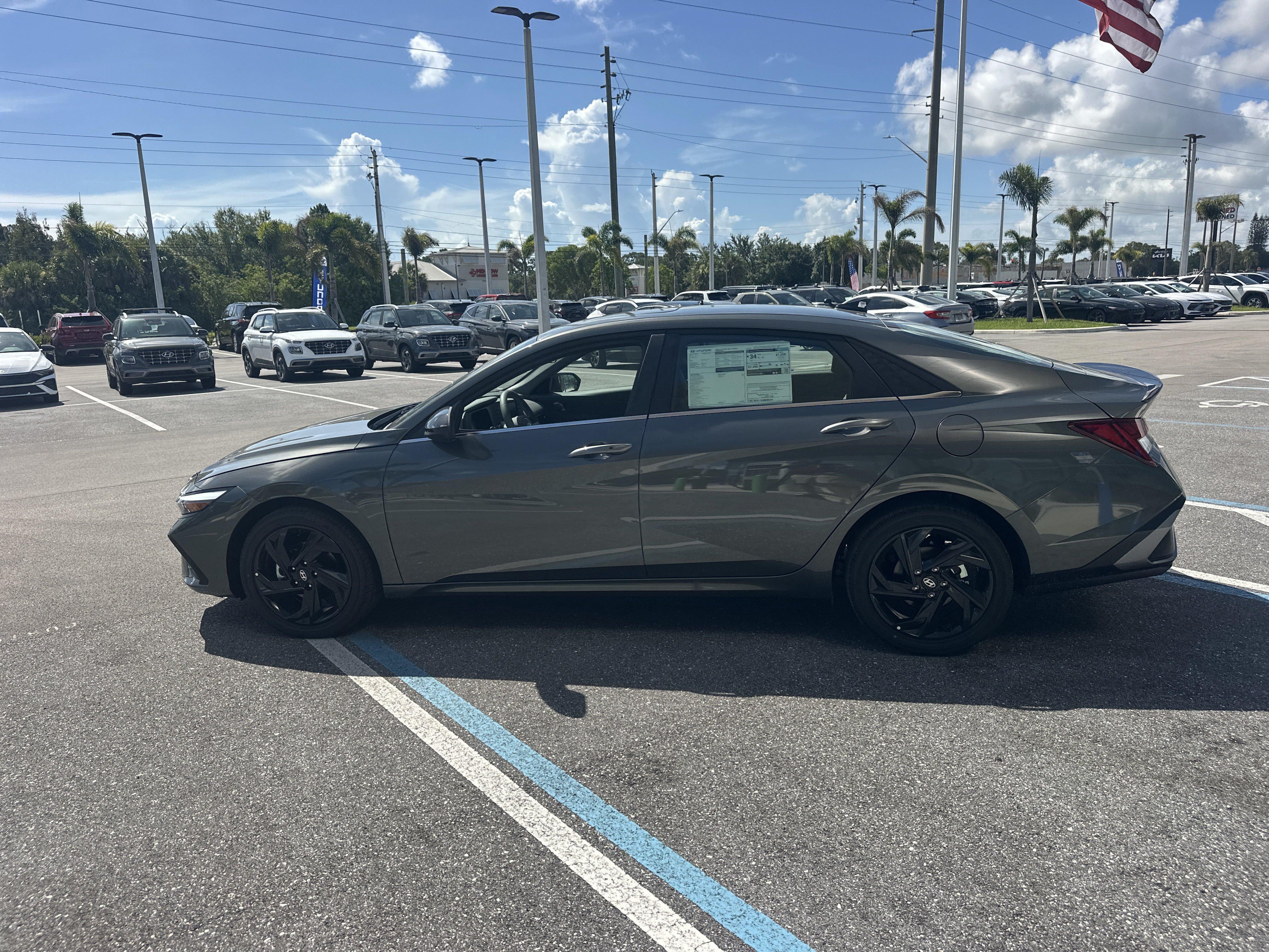 2026 Hyundai Elantra SEL Sport Premium