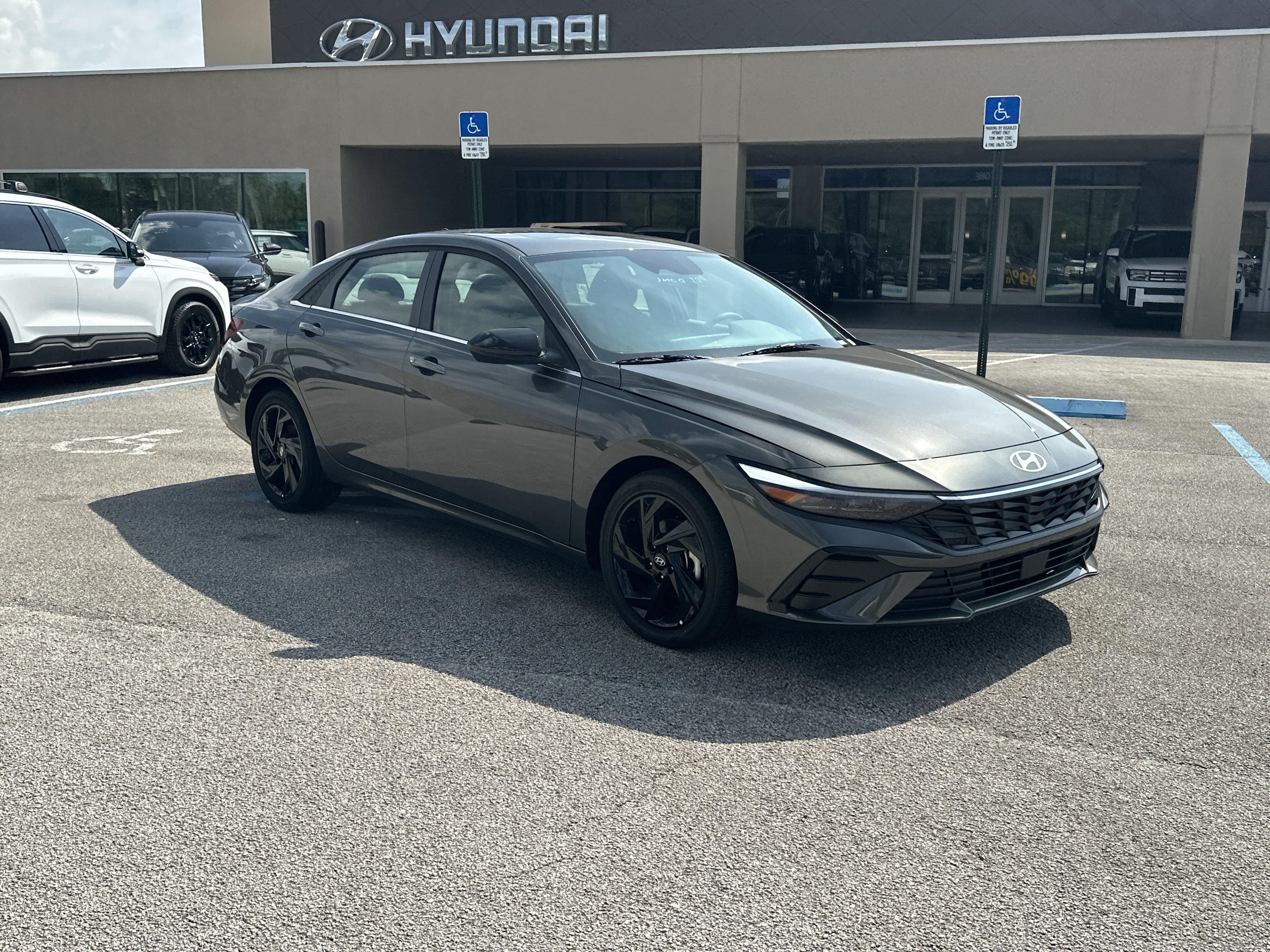 2026 Hyundai Elantra SEL Sport Premium