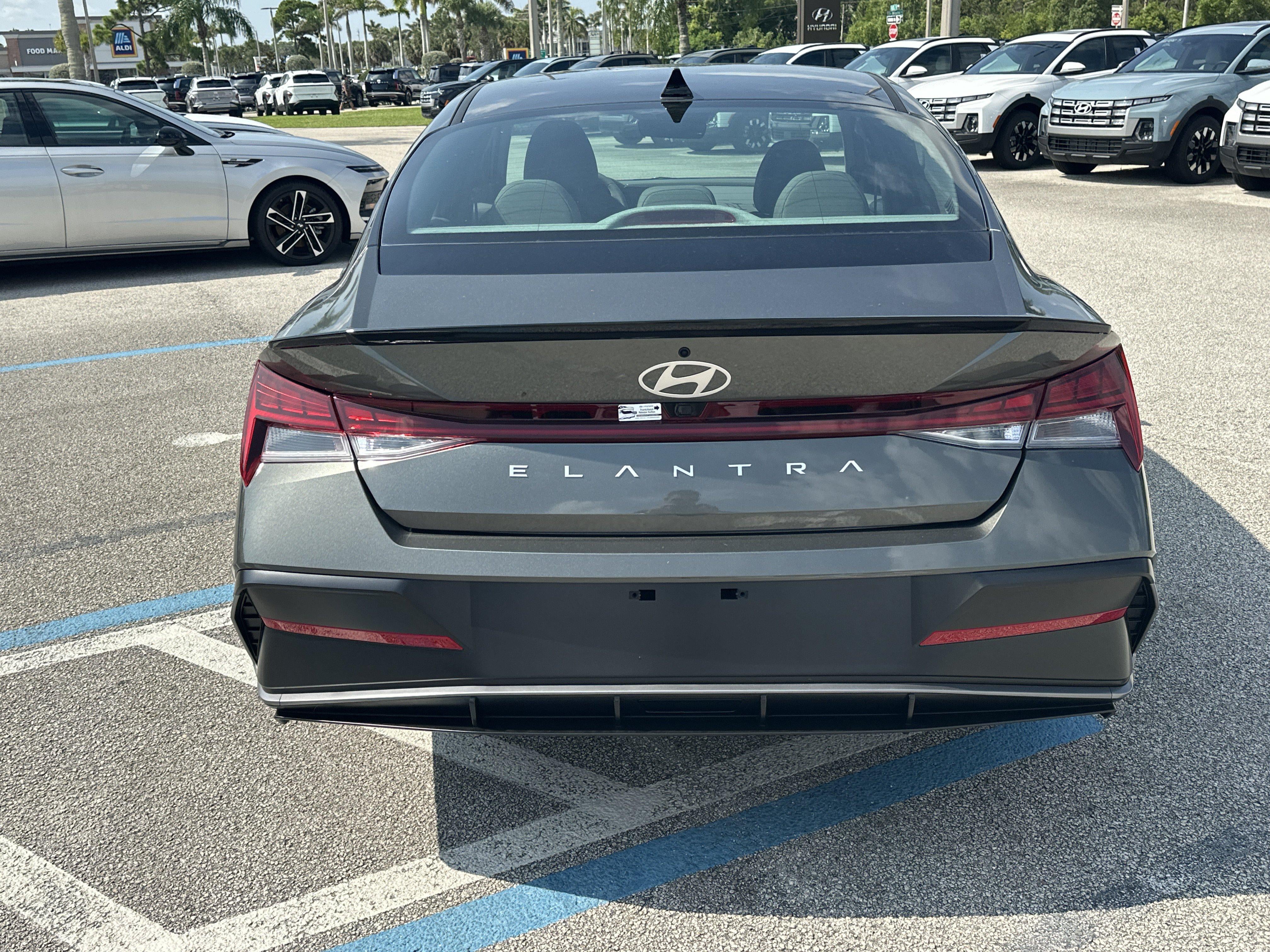 2026 Hyundai Elantra SEL Sport Premium