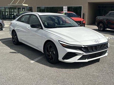 2026 Hyundai Elantra SEL Sport Premium