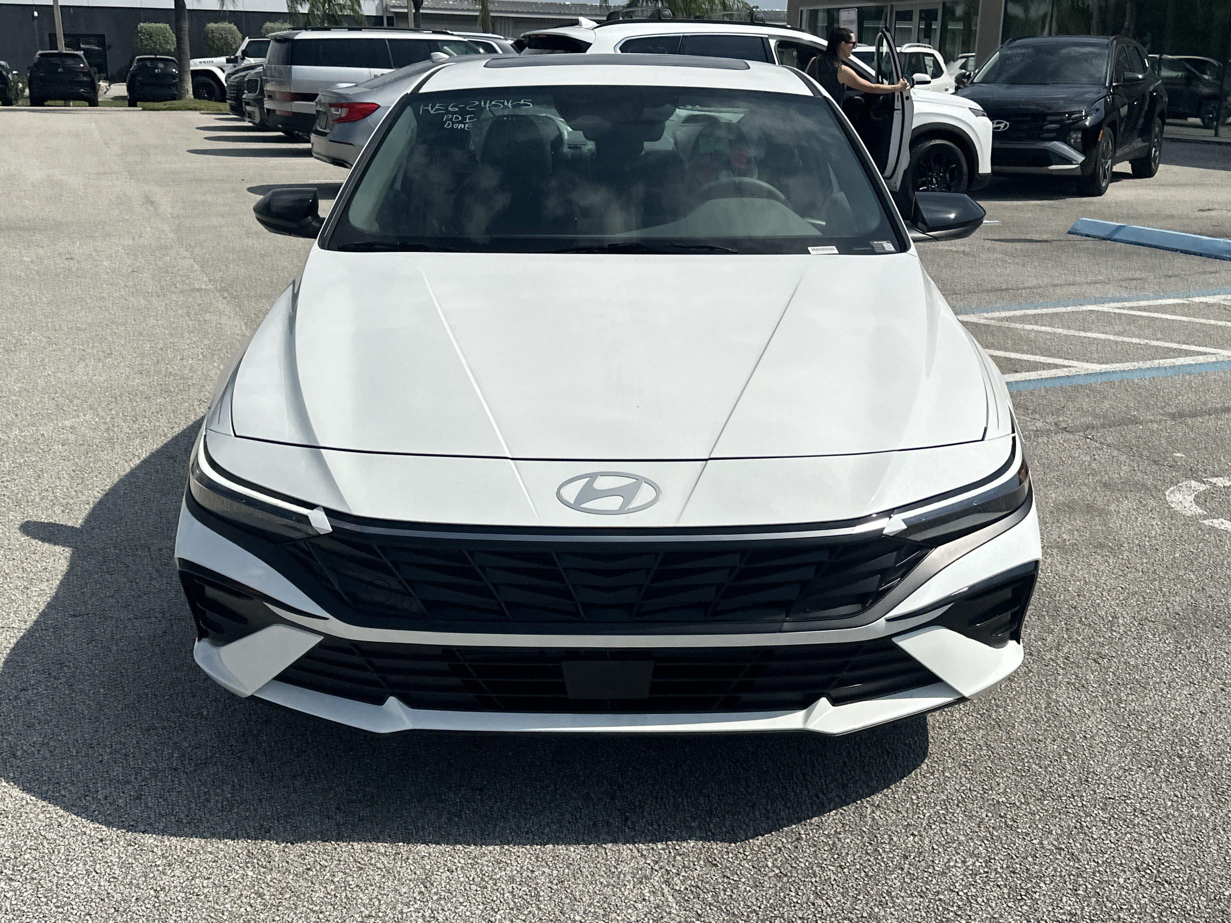 2026 Hyundai Elantra SEL Sport Premium