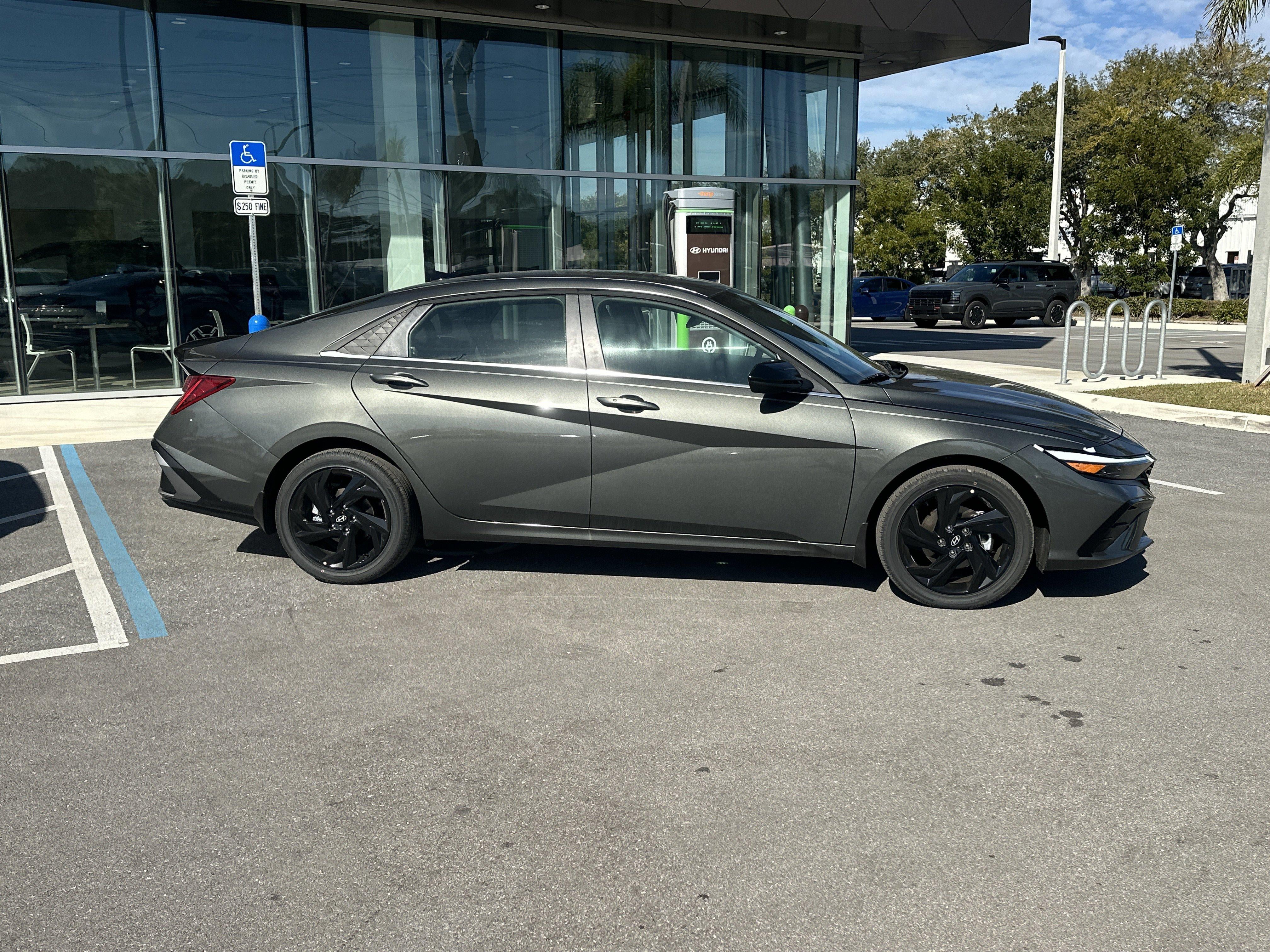 2026 Hyundai Elantra SEL Sport Premium