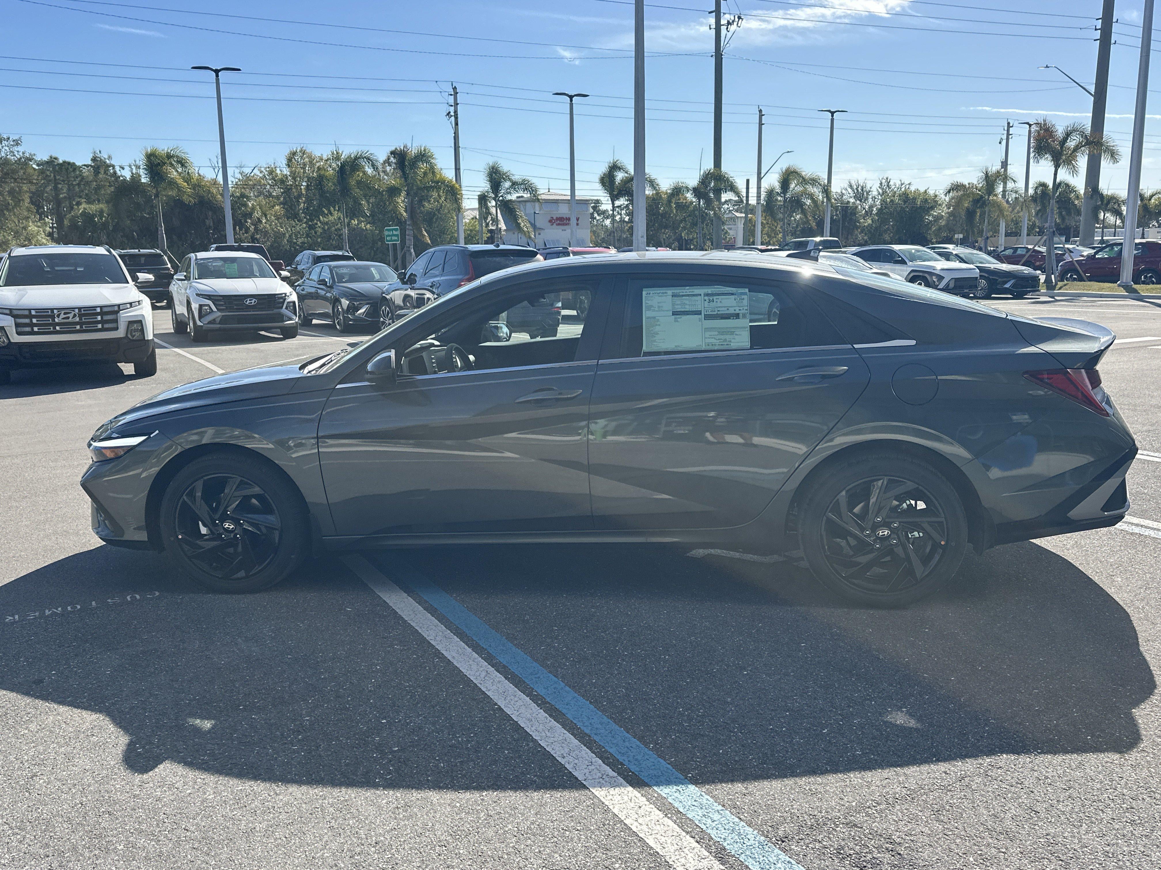 2026 Hyundai Elantra SEL Sport Premium