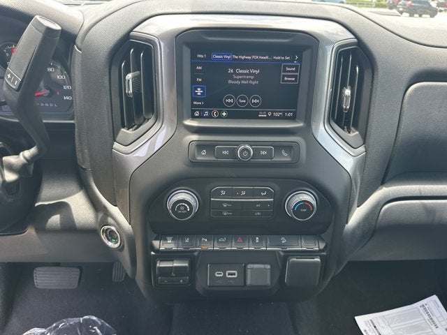 2026 Chevrolet Silverado 2500HD Custom