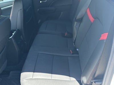 2025 Chevrolet Colorado 4WD Z71