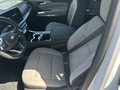 2026 Chevrolet Traverse FWD LT