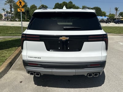 2026 Chevrolet Traverse FWD LT