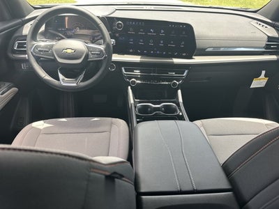 2026 Chevrolet Traverse FWD LT