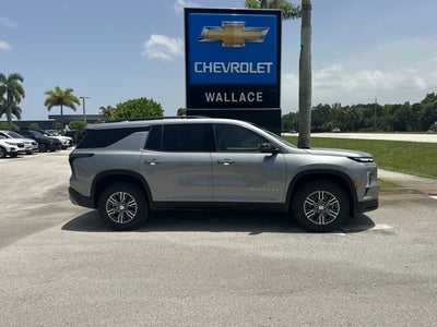 2026 Chevrolet Traverse FWD LT