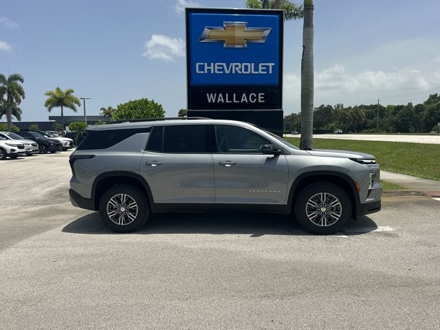 2026 Chevrolet Traverse FWD LT
