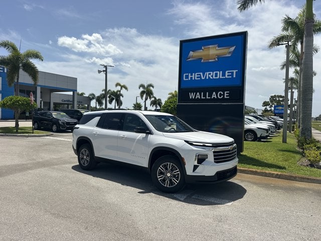2026 Chevrolet Traverse FWD LT