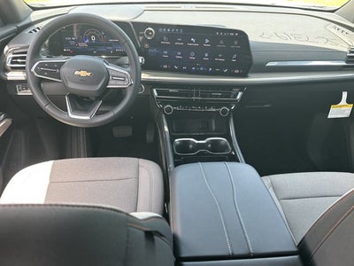 2026 Chevrolet Traverse FWD LT
