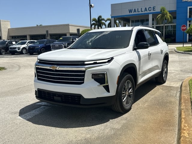 2026 Chevrolet Traverse FWD LT