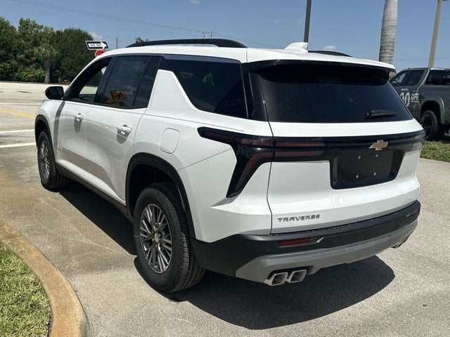 2026 Chevrolet Traverse FWD LT