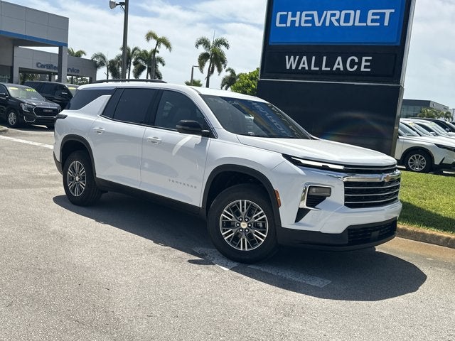 2026 Chevrolet Traverse FWD LT