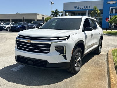 2026 Chevrolet Traverse FWD LT