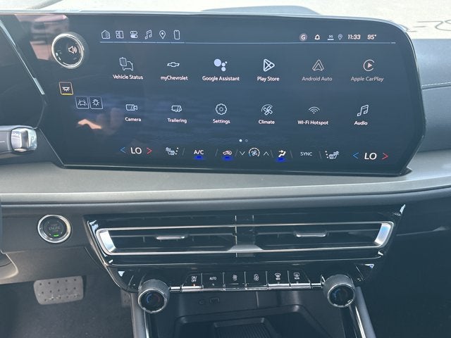 2026 Chevrolet Traverse FWD LT