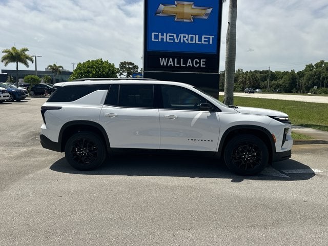 2026 Chevrolet Traverse FWD LT