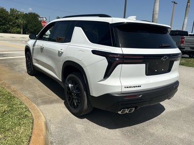 2026 Chevrolet Traverse FWD LT