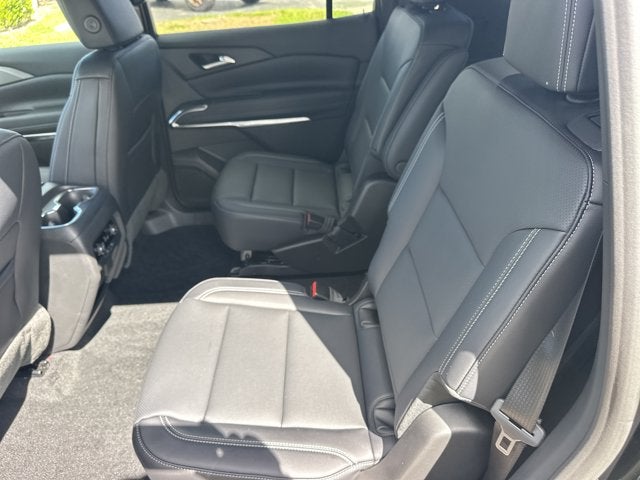 2027 Chevrolet Traverse FWD LT