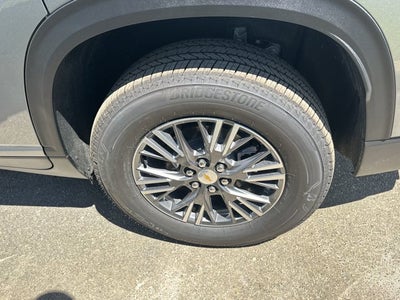 2026 Chevrolet Traverse FWD LT